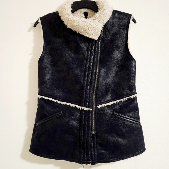 Santuary clothing faux suede sherpa winter vest - Picture 7 of 8